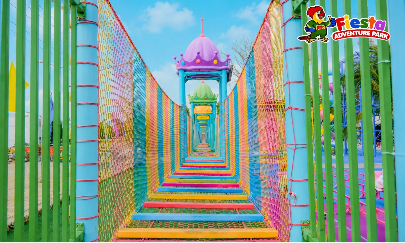 Rainbow Tunnel Slide